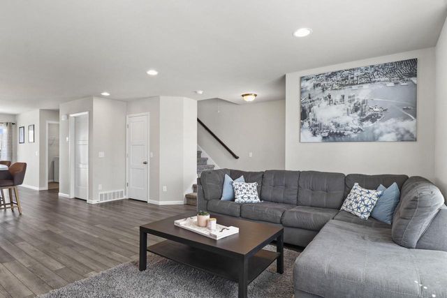 868 Tamarack Lane, Sun Prairie, WI 53590