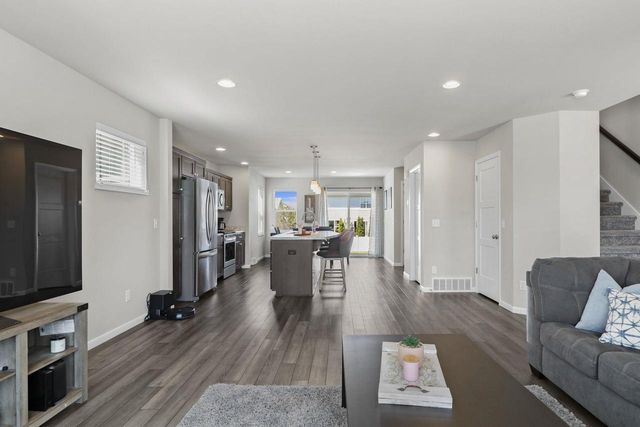 868 Tamarack Lane, Sun Prairie, WI 53590