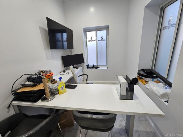 3526 31st Street, Astoria, NY 11106