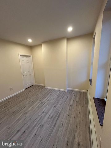 1925 N DARIEN ST, Philadelphia, PA 19122