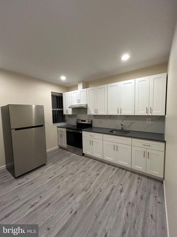1925 N DARIEN ST, Philadelphia, PA 19122