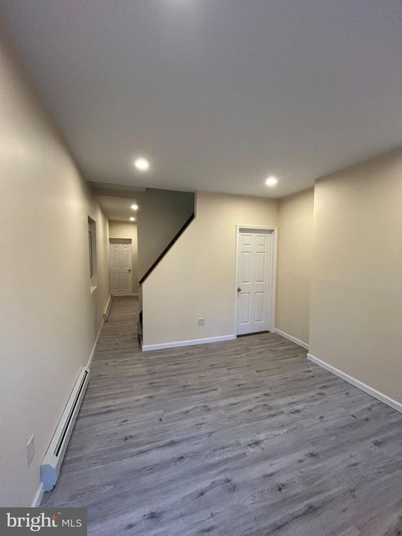 1925 N DARIEN ST, PHILADELPHIA, PA 19122 — photo 5
