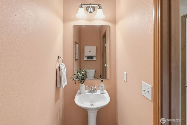 19103 19th Avenue Ct E, Spanaway, WA 98387