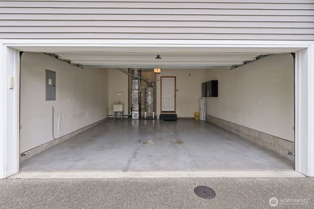 19103 19th Avenue Ct E, Spanaway, WA 98387