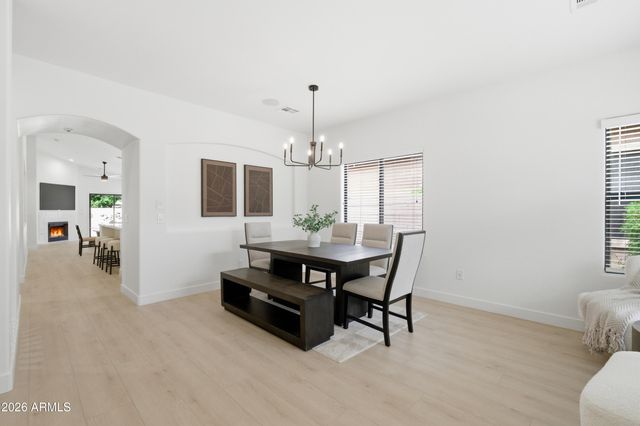 5252 E CAROL Avenue, Mesa, AZ 85206