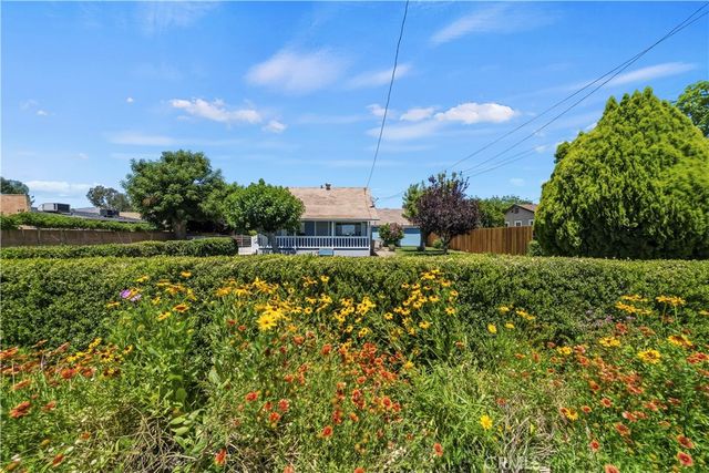 675 De Anza, San Jacinto, CA 92583