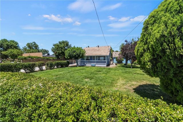 675 De Anza, San Jacinto, CA 92583