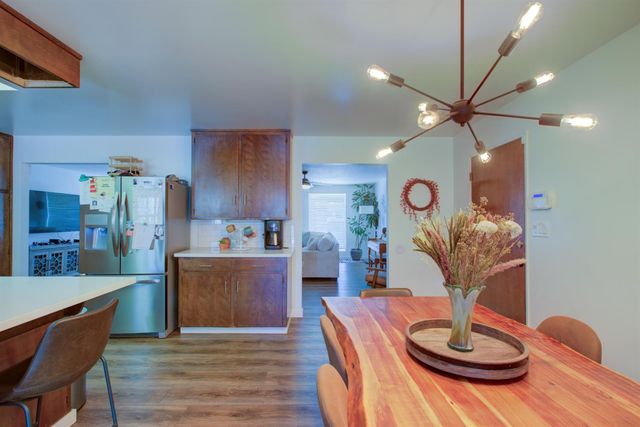 4455 E Whitmore Ave, Ceres, CA 95307