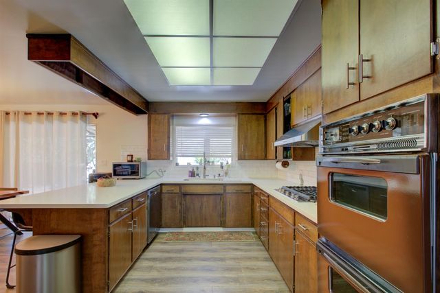 4455 E Whitmore Ave, Ceres, CA 95307