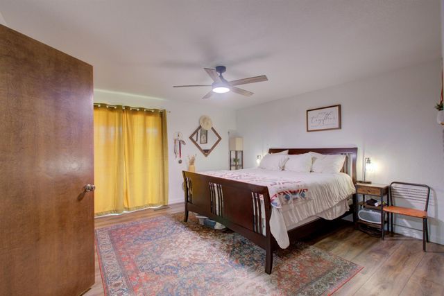 4455 E Whitmore Ave, Ceres, CA 95307