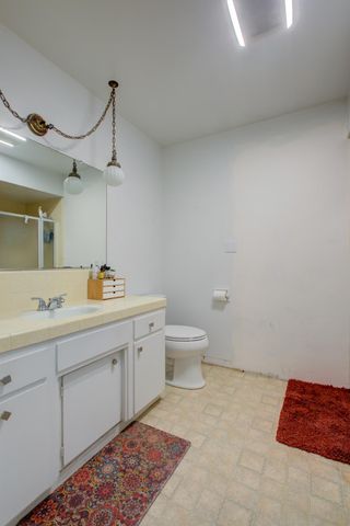 4455 E Whitmore Ave, Ceres, CA 95307