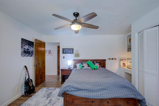 4455 E Whitmore Ave, Ceres, CA 95307