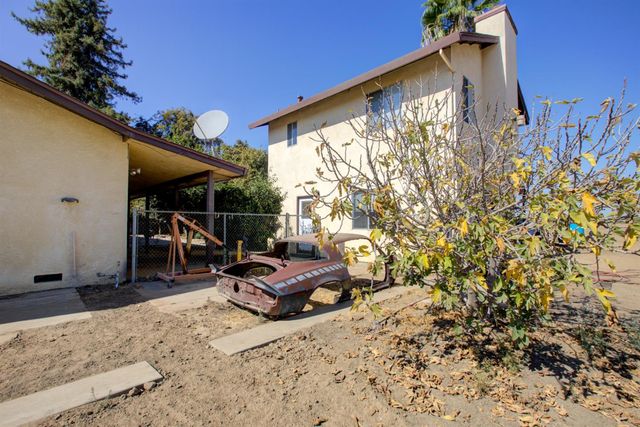 4455 E Whitmore Ave, Ceres, CA 95307