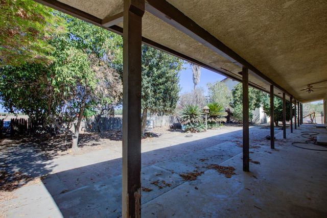 4455 E Whitmore Ave, Ceres, CA 95307