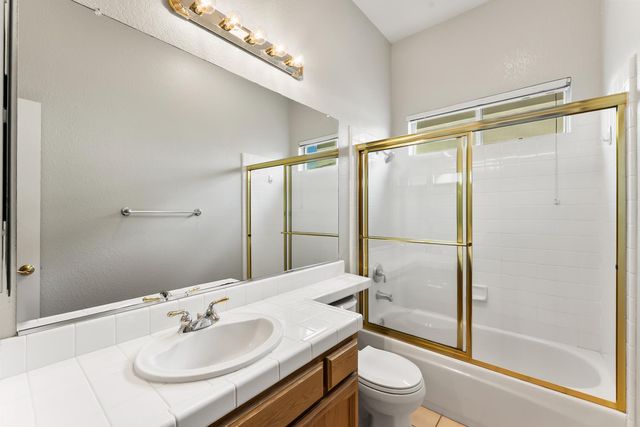 1033 Halidon Way, Folsom, CA 95630