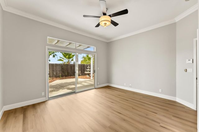 1033 Halidon Way, Folsom, CA 95630