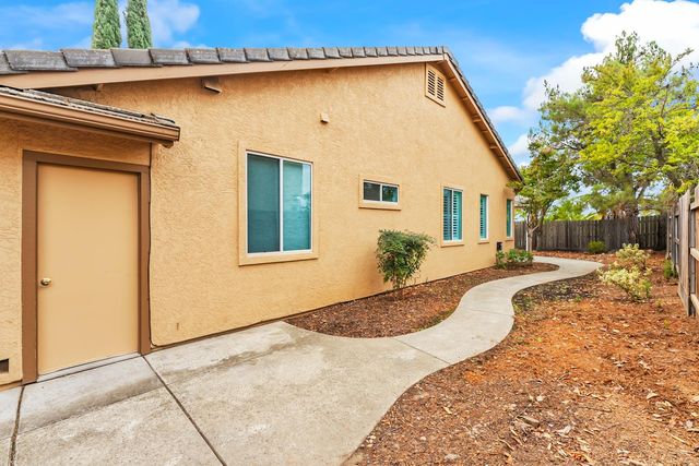 1033 Halidon Way, Folsom, CA 95630