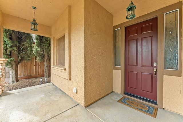 1033 Halidon Way, Folsom, CA 95630