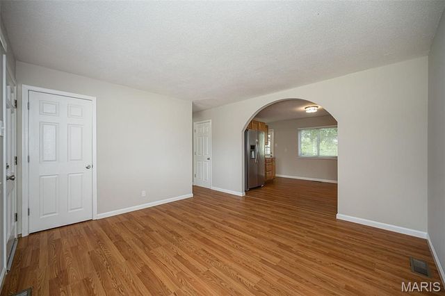 12720 Missouri Bottom Road, Hazelwood, MO 63042