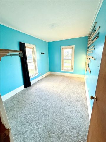 5 East High Street, Manchester, NY 14548