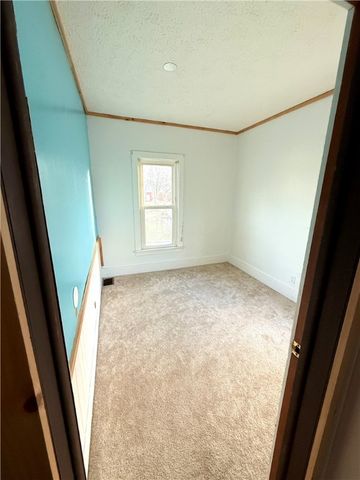 5 East High Street, Manchester, NY 14548