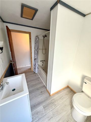 5 East High Street, Manchester, NY 14548