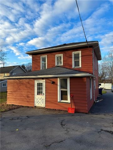 5 East High Street, Manchester, NY 14548