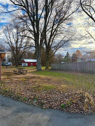 5 East High Street, Manchester, NY 14548