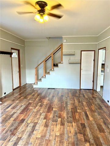 5 East High Street, Manchester, NY 14548