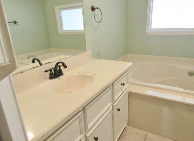 1117 Woodland Trail, Tool, TX 75143