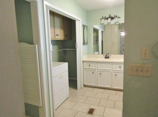 1117 Woodland Trail, Tool, TX 75143