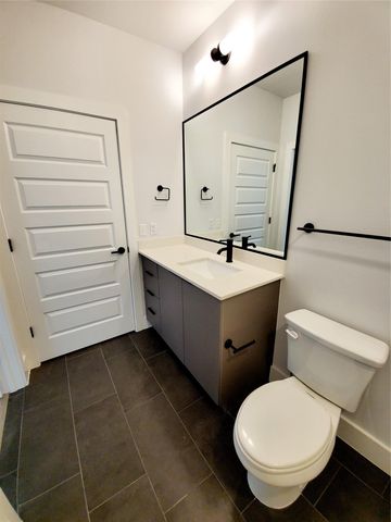 2220 Webberville RD 403, Austin, TX 78702