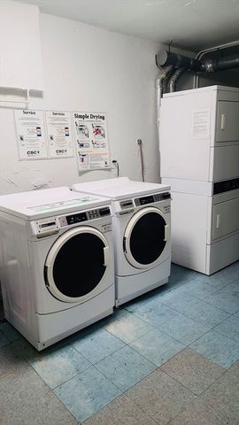 8 Tara Drive 7, Weymouth, MA 02188