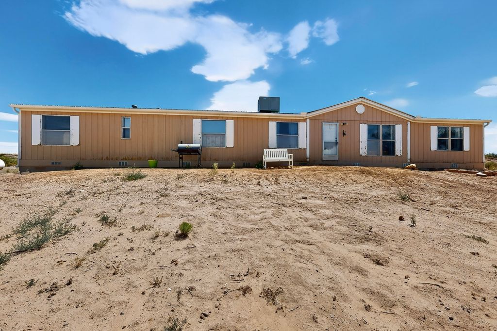 400 Camino Yguado, Bosque, NM 87006