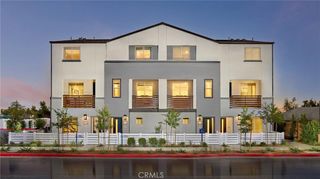 1310 W Oakcrest Paseo, Ontario, CA 91762