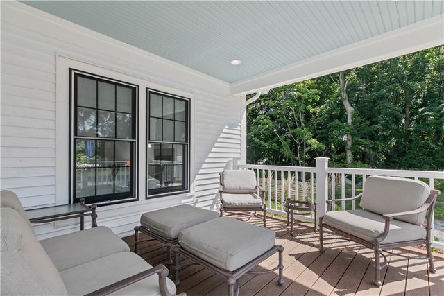 561 Bristol Ferry Road B, Portsmouth, RI 02871