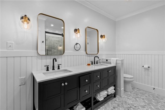 561 Bristol Ferry Road B, Portsmouth, RI 02871