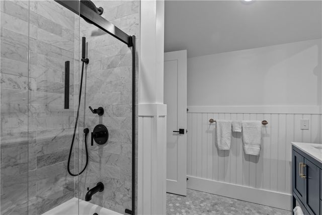 561 Bristol Ferry Road B, Portsmouth, RI 02871