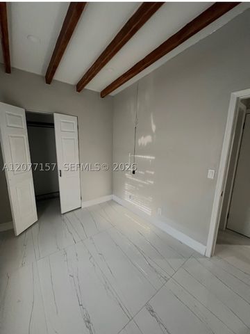 6060 NW 7th St, Miami, FL 33126
