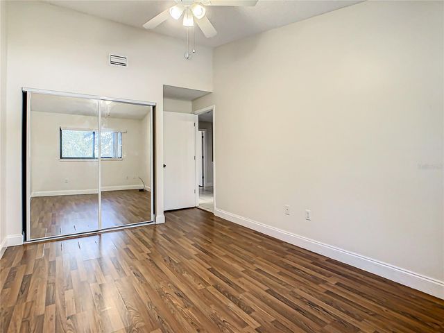 955 SUNRIDGE DRIVE 102, Sarasota, FL 34234