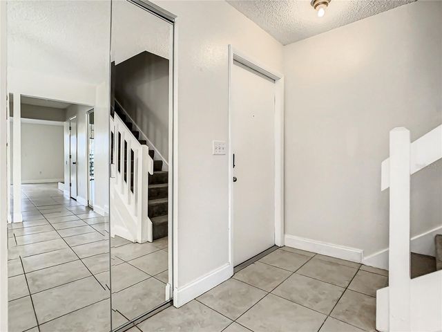 955 SUNRIDGE DRIVE 102, Sarasota, FL 34234