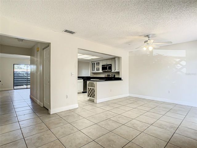 955 SUNRIDGE DRIVE 102, Sarasota, FL 34234