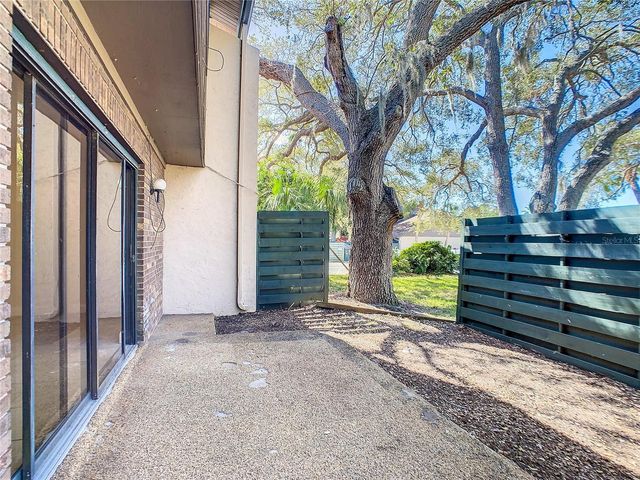 955 SUNRIDGE DRIVE 102, Sarasota, FL 34234