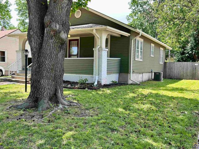 625 SW Wayne AVE, Topeka, KS 66606