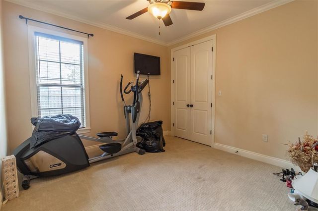 2335 Longue Vue Drive, Lake Charles, LA 70605