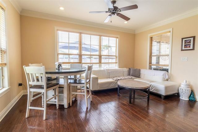 2335 Longue Vue Drive, Lake Charles, LA 70605