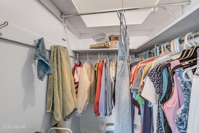 26 Laughing Gull Lane, Edgewater, FL 32141