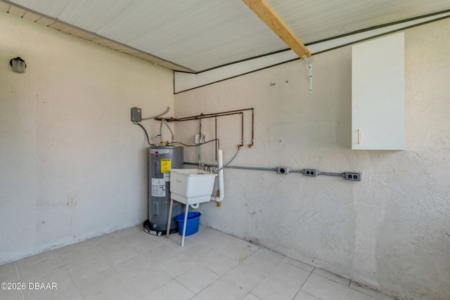 26 Laughing Gull Lane, Edgewater, FL 32141