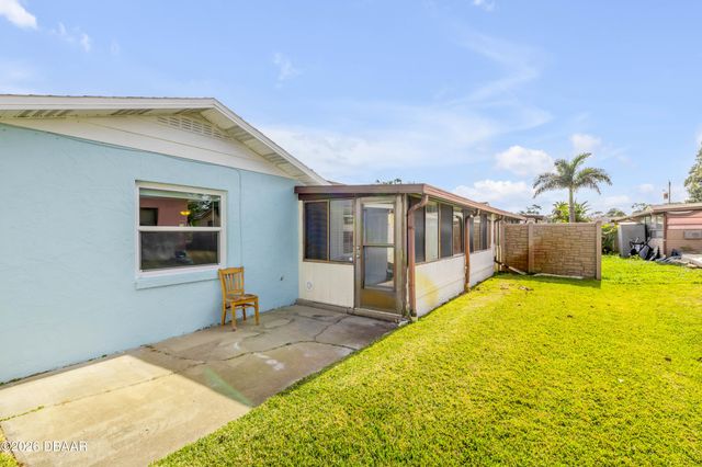 26 Laughing Gull Lane, Edgewater, FL 32141