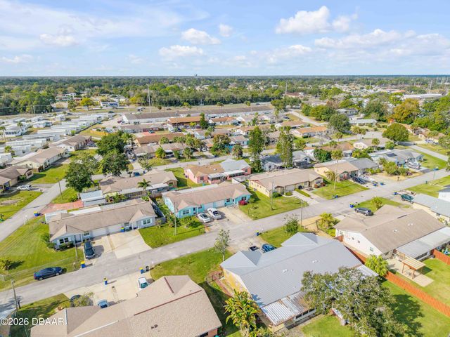 26 Laughing Gull Lane, Edgewater, FL 32141